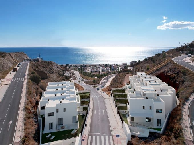 Design schakelwoningen met zee zicht in Rincón de la Victoria