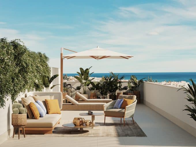 Spacious apartments with sea views close to Málaga city