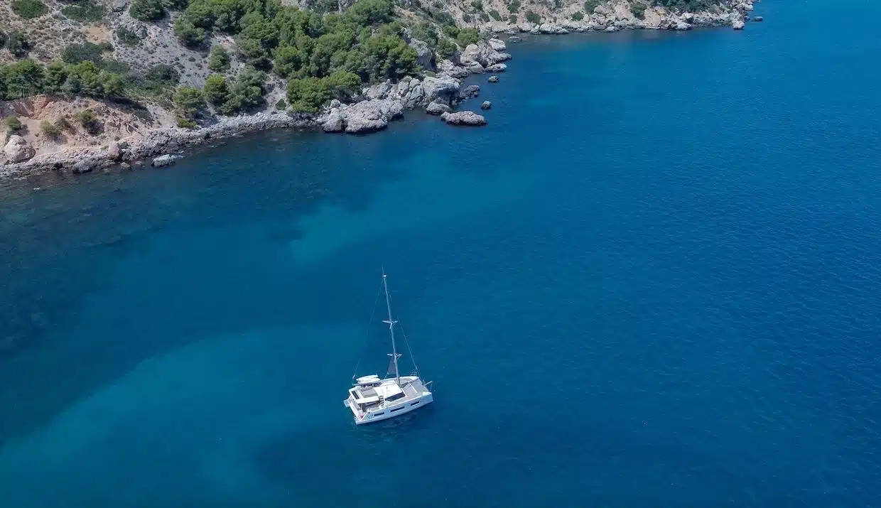 Catamarán LGL-04